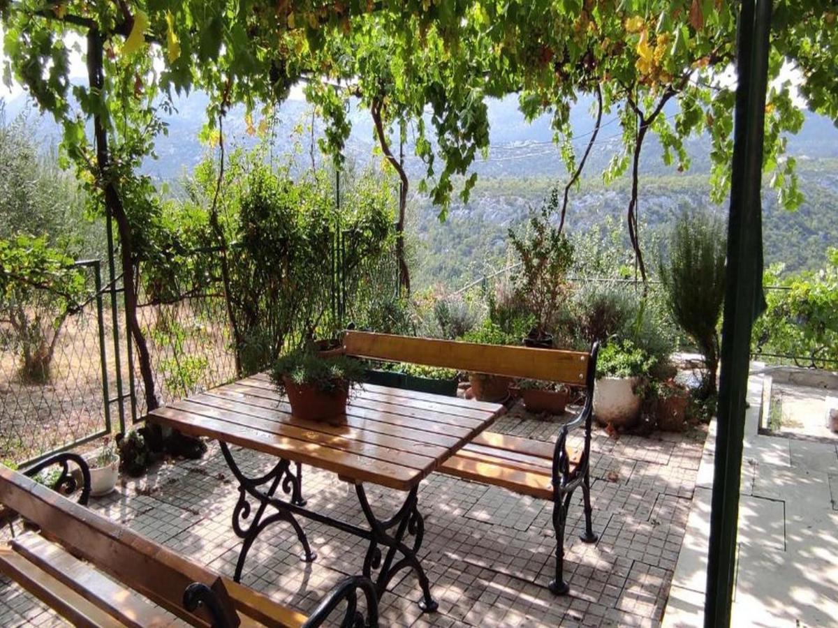 Holiday Home Carevic Gornja Brela Buitenkant foto