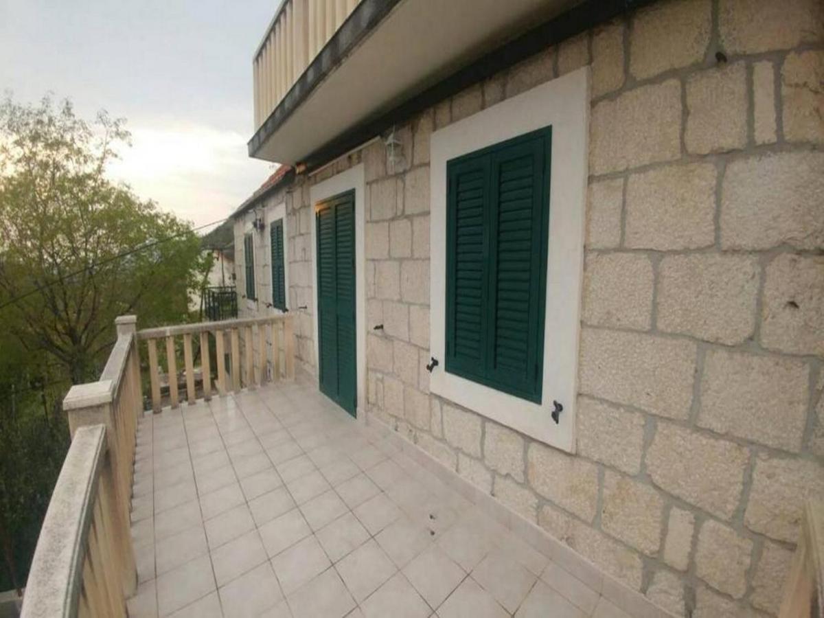 Holiday Home Carevic Gornja Brela Buitenkant foto